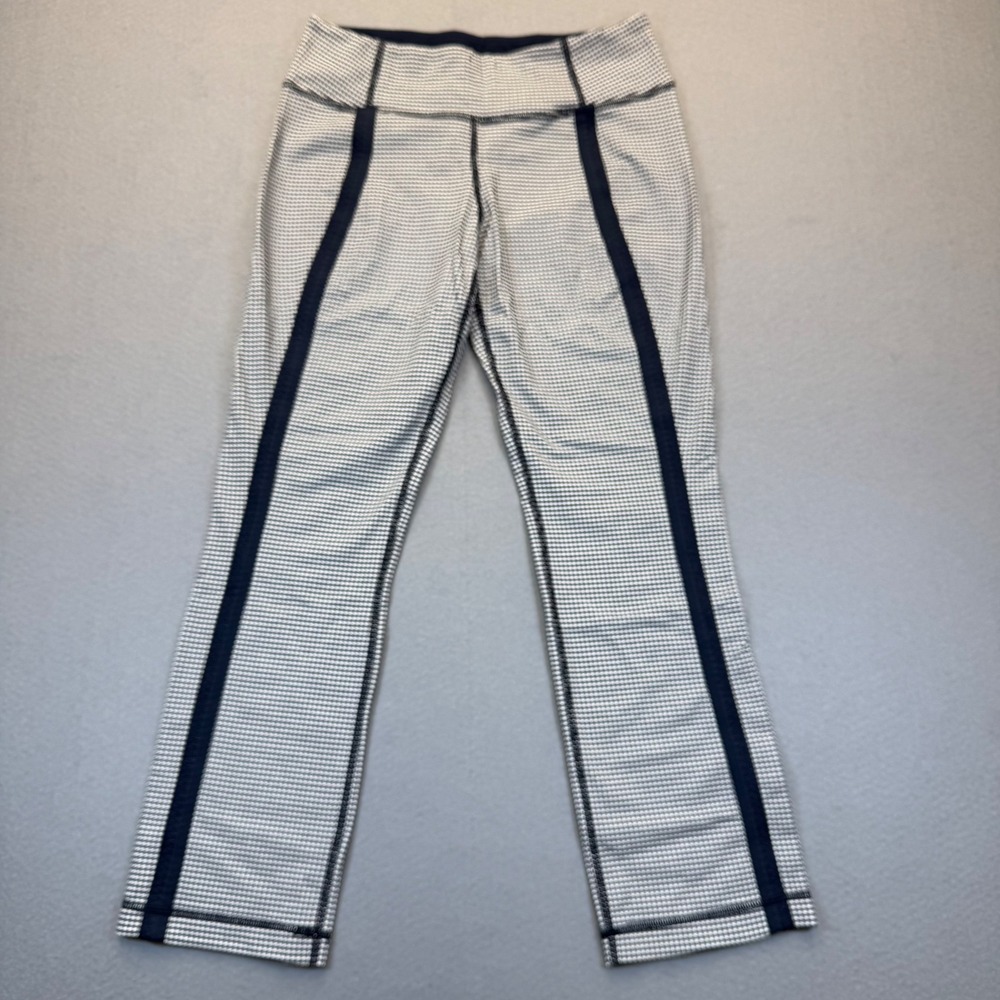 Lululemon Astro Crop Pants Size 6 Black White Gingham‎ Checkered Yoga Leggings